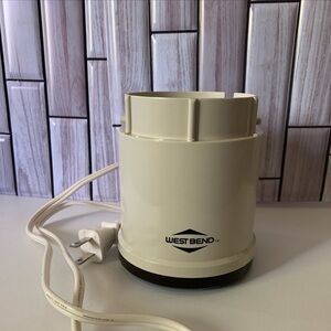 West Bend 6501 Food Chopper Part- motor base unit REPLACEMENT PART ONLY